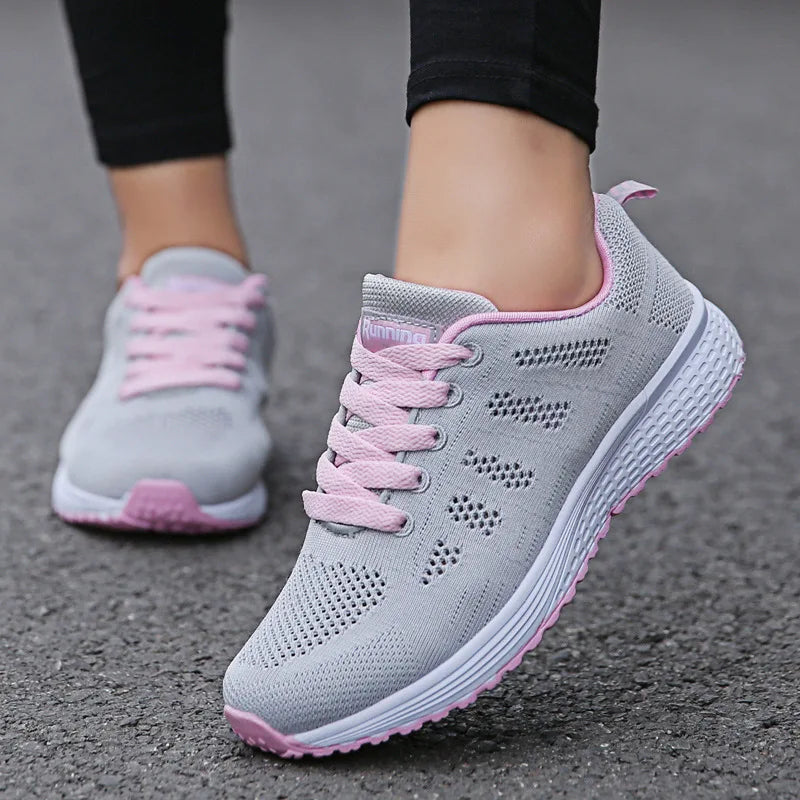 Women's Fashionable Flat Sneakers