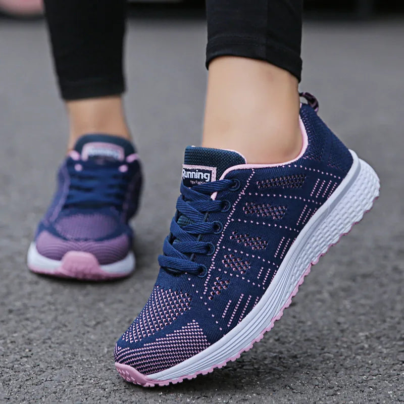 Women's Fashionable Flat Sneakers