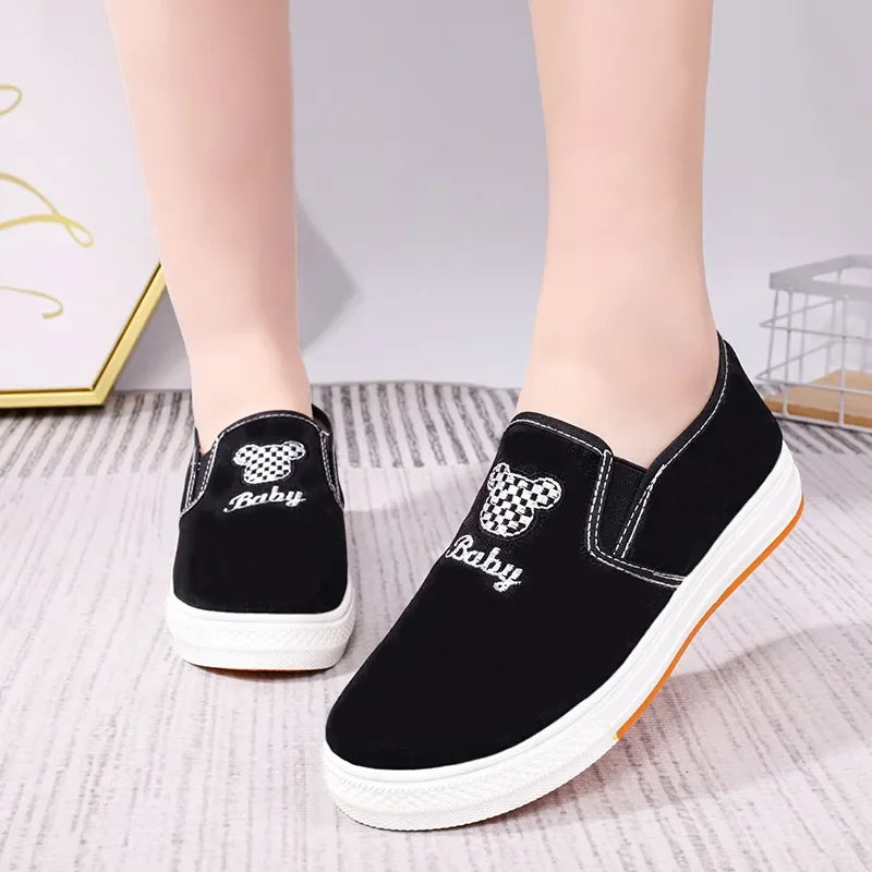 Women Casual Embroidery Flat Shoes