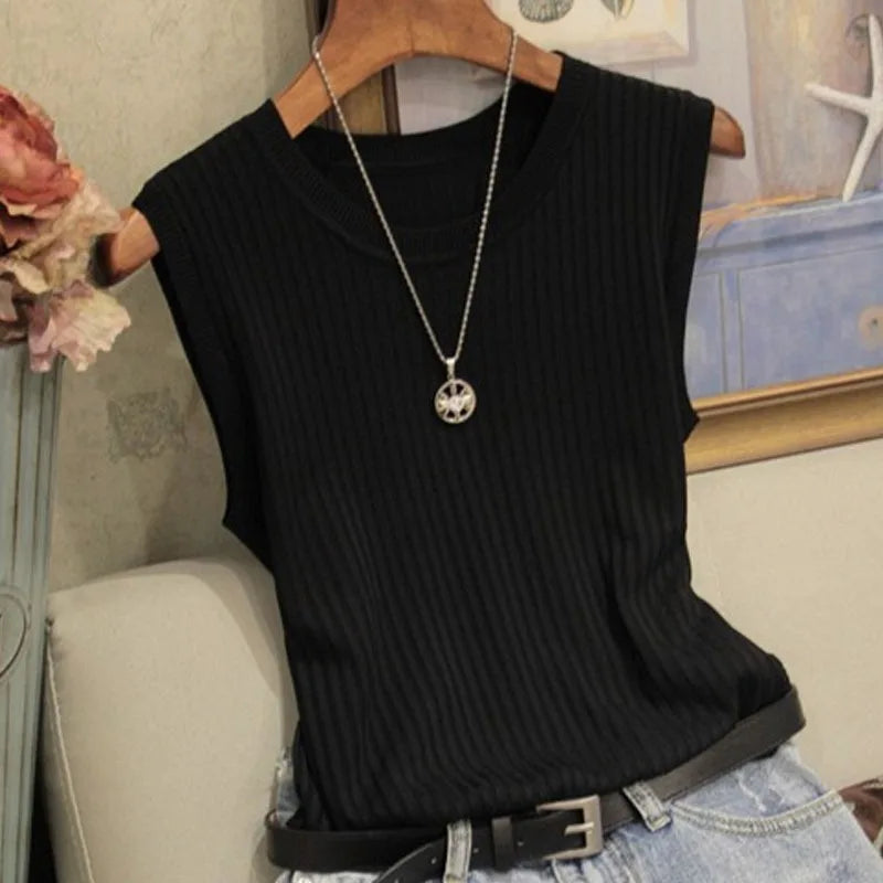 Sleeveless Knitted O-Neck Vest