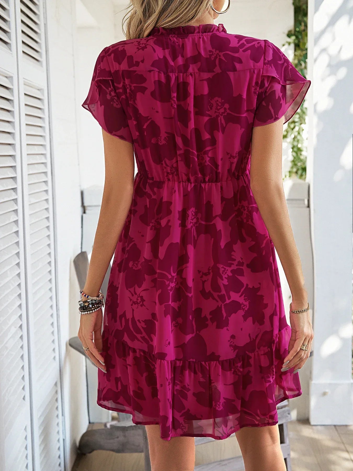 Spring/Summer V-Neck Short Sleeve Beach Dress